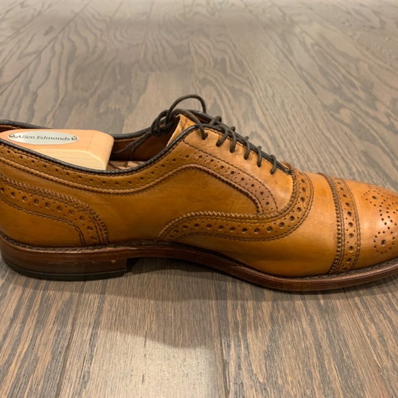 Allen Edmonds Strand Cap-toe Oxford Shoe Trees Included - $200 main image 7
